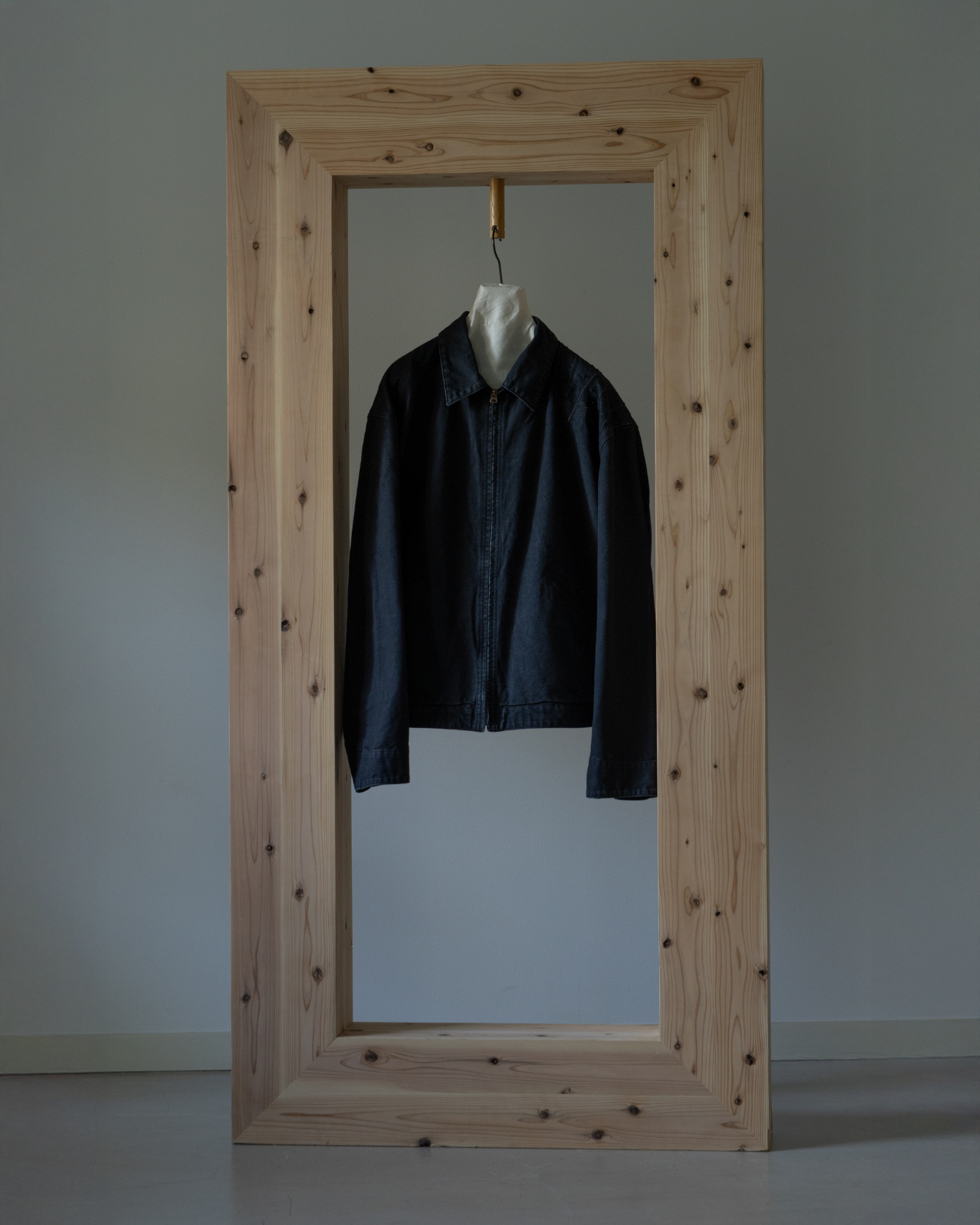 Garment-dye hand embroidery zip up blousen